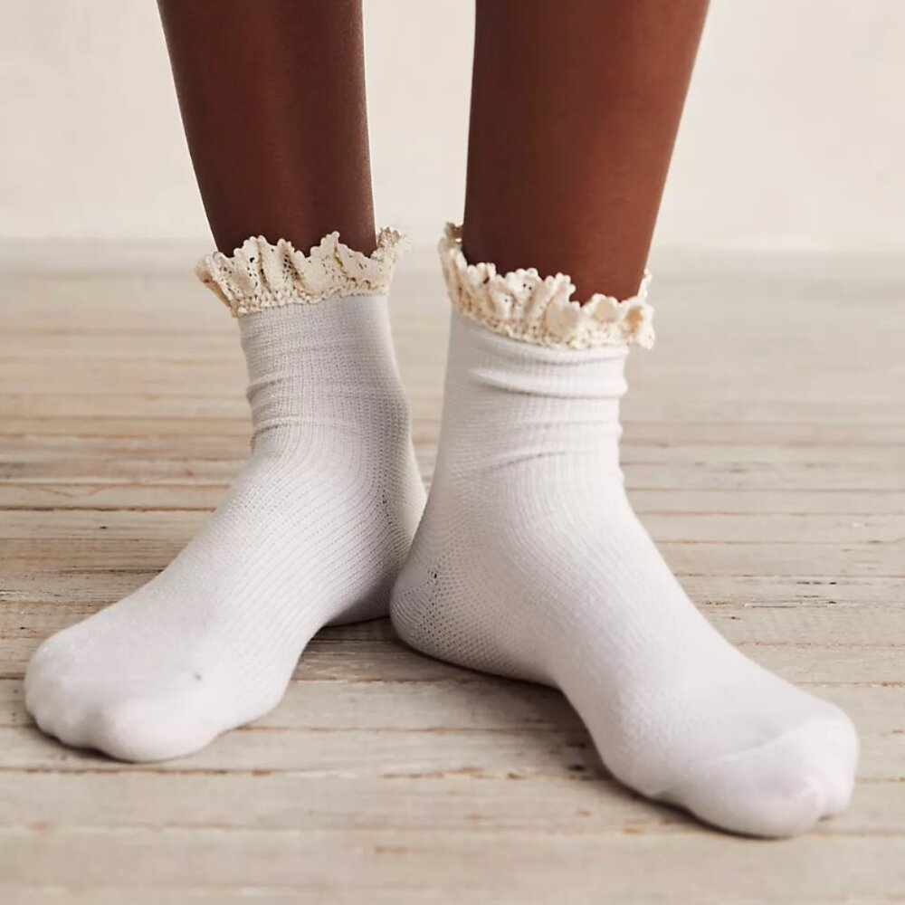 NWT Free People Beloved Waffle Knit Ankle Socks light green moss 1 Pair - Picture 10 of 12
